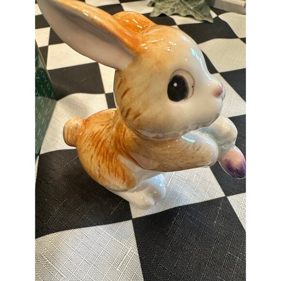 Fitz & Floyd Ceramic 4" Bunny Rabbit with Paint Brush Salt Shaker Figurine - Picture 1 of 6